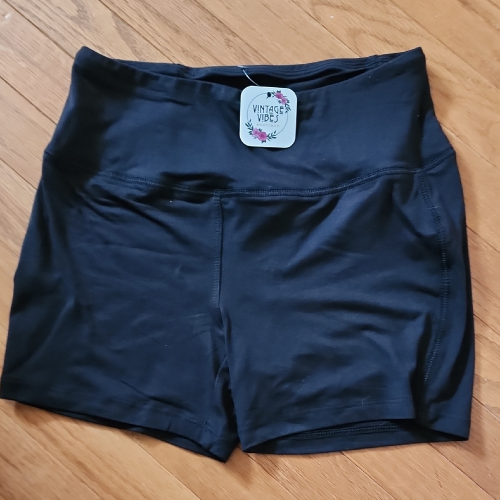 Boutique Women's Black Legging Shorts Large